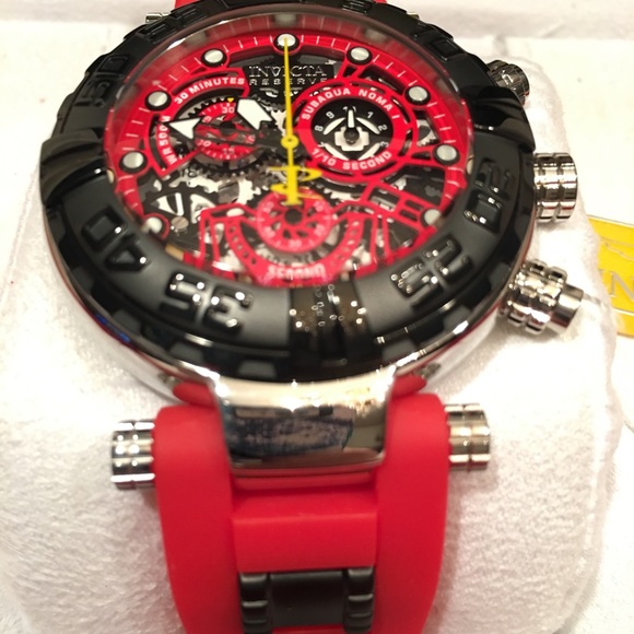 Men’s Invicta Subaqua Chronograph Rubber Strap NEW - Picture 3 of 6
